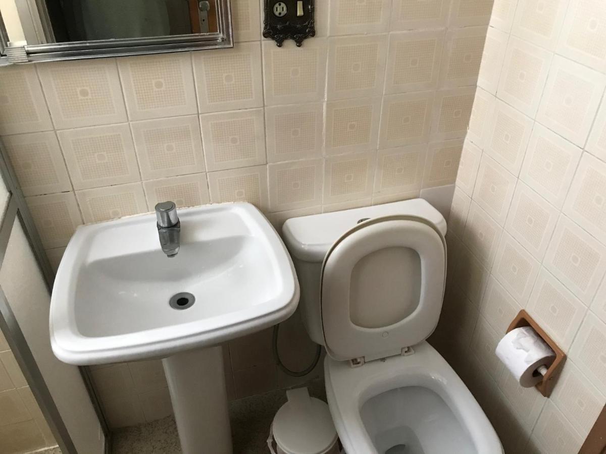 Apartamento Pitangueiras グァルジャー エクステリア 写真