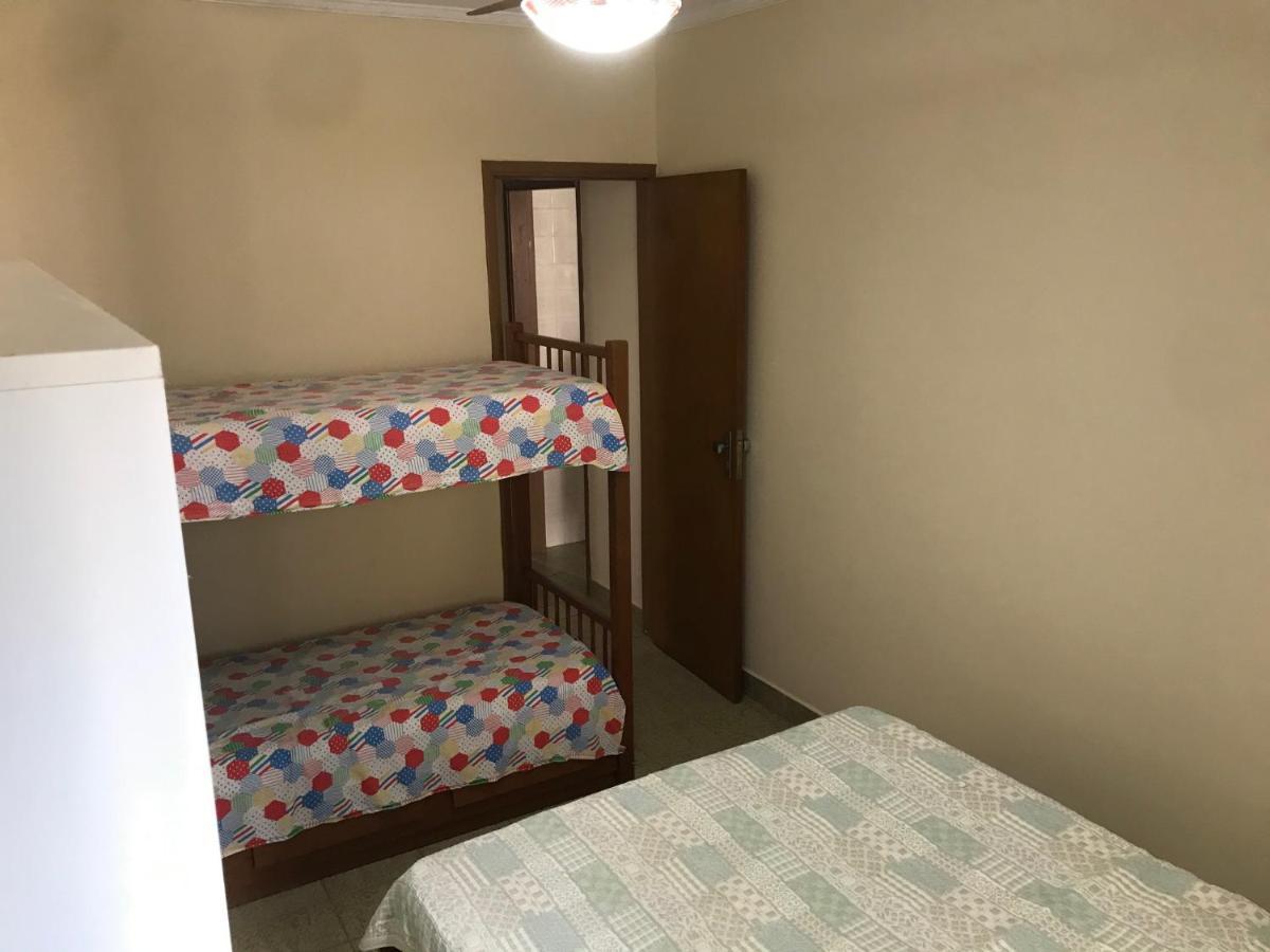 Apartamento Pitangueiras グァルジャー エクステリア 写真