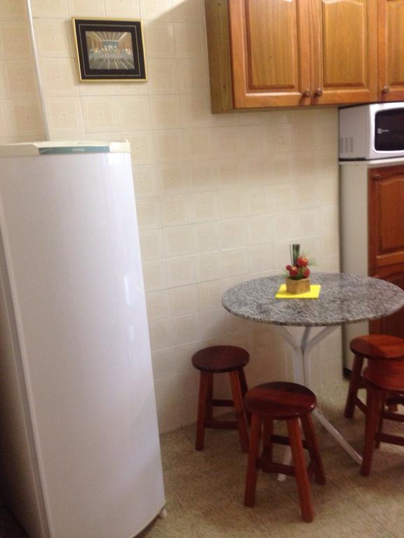 Apartamento Pitangueiras グァルジャー エクステリア 写真