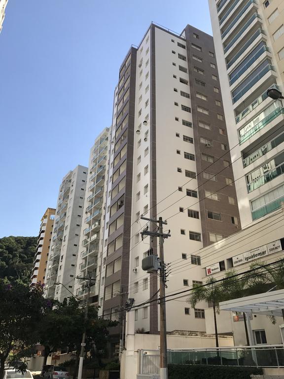 Apartamento Pitangueiras グァルジャー エクステリア 写真